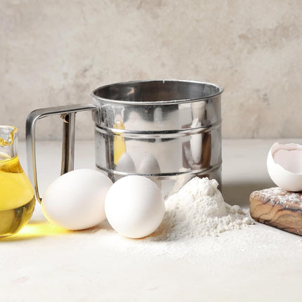 Stainless Steel Flour Sifter for Baking - Durable Mesh Sieve Kitchen Tool with Comfortable Handle